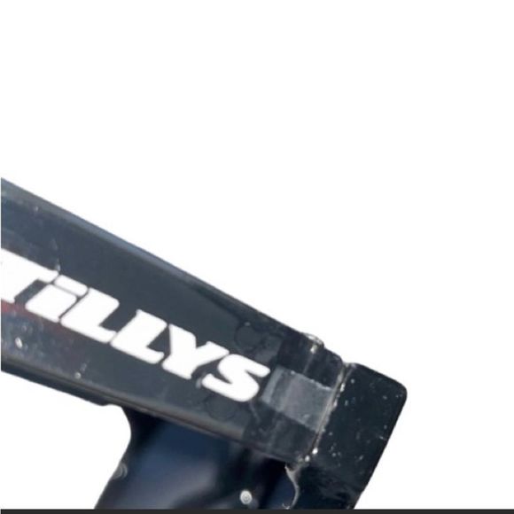 UVA & UVB Protection - Classic Sunglasses by: Tilly’s - Picture 4 of 11